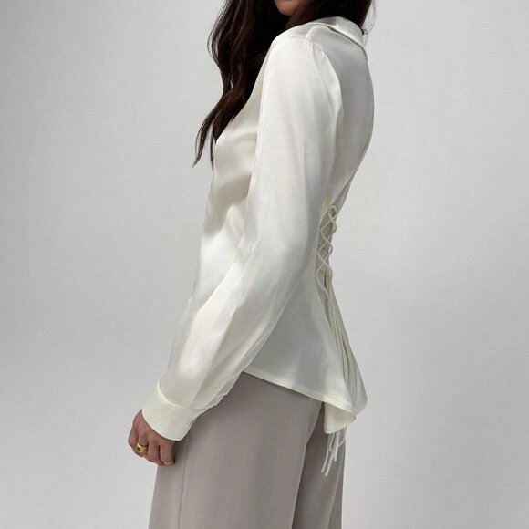 Apricot Casual Women's Waist Cinched Comfortable Satin Collared Cardigan - Picture 6 of 7